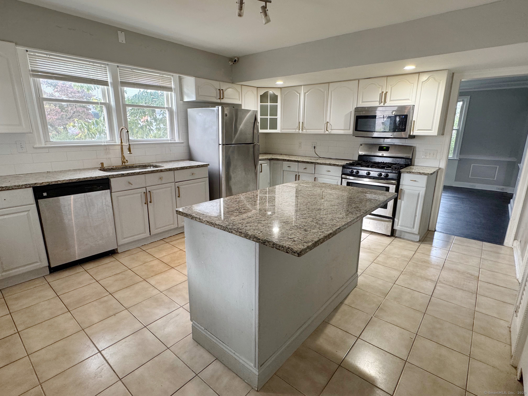 1265 Lindley Street Bridgeport CT 06606