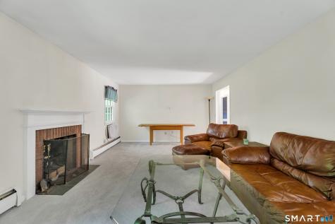 11 Candlewood Lane Farmington CT 06032