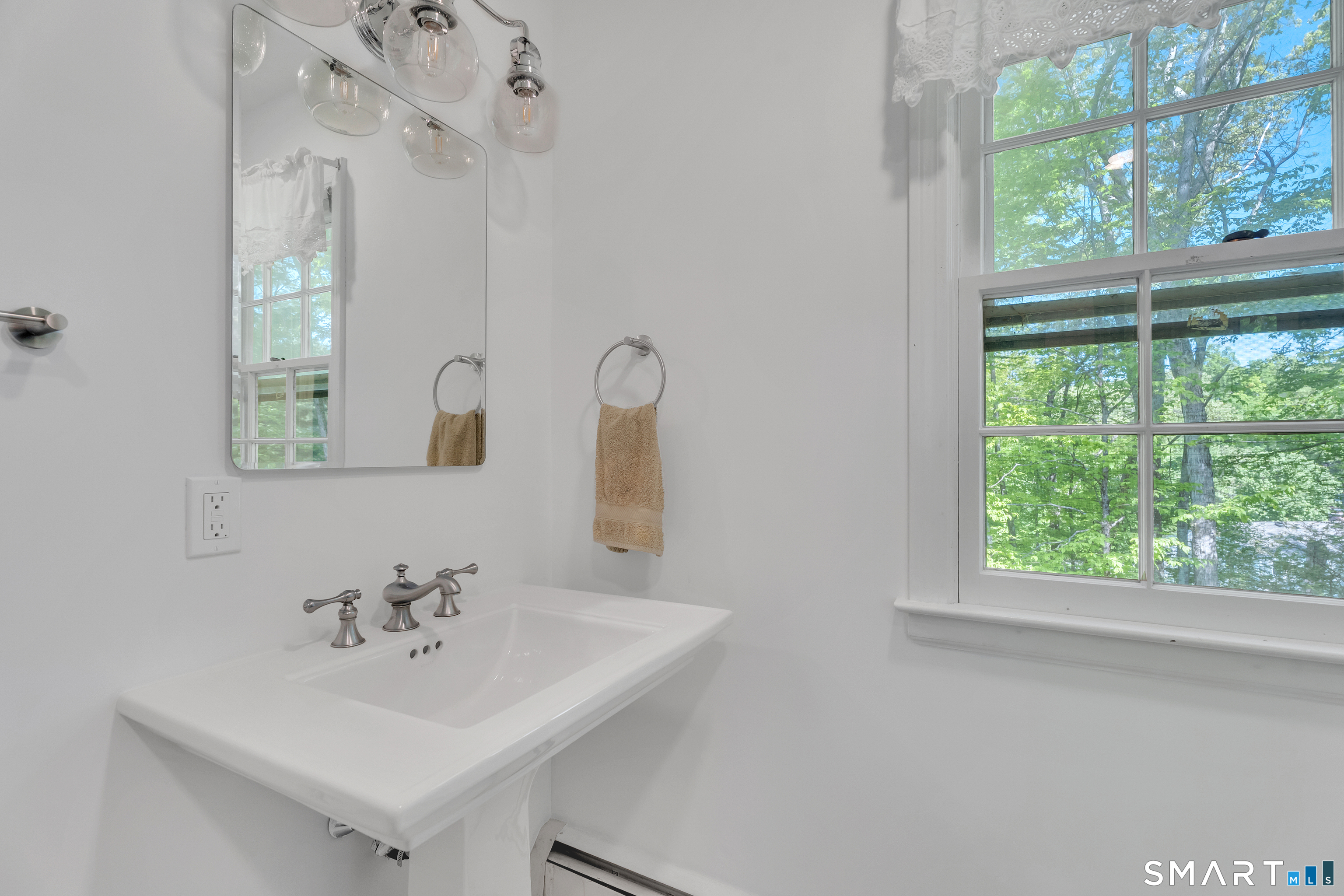 11 Candlewood Lane Farmington CT 06032