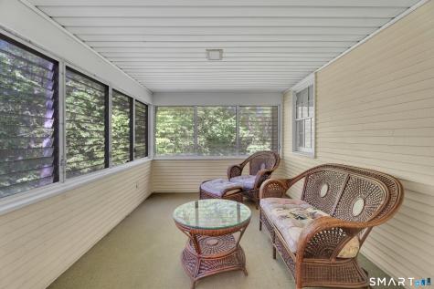 11 Candlewood Lane Farmington CT 06032
