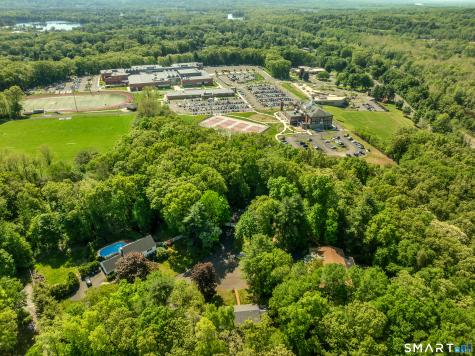 11 Candlewood Lane Farmington CT 06032