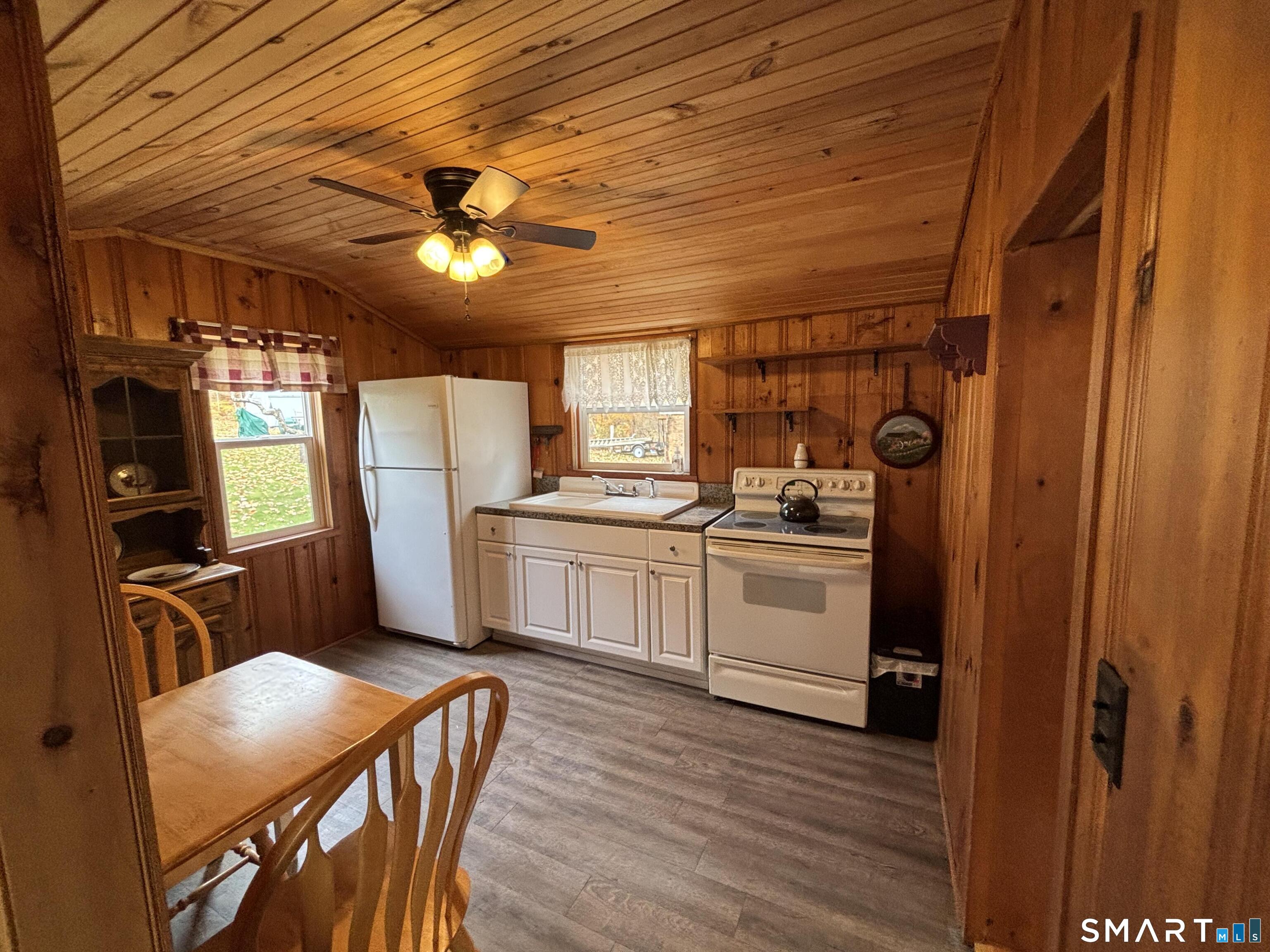 34 Gardner Lake Heights Salem CT 06420