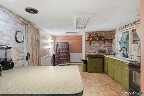 170 Rockwell Avenue Plainville CT 06062