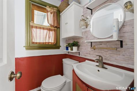 170 Rockwell Avenue Plainville CT 06062