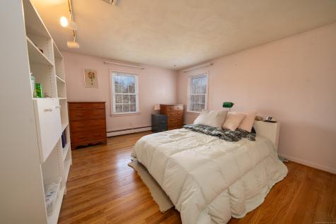 10 Corbin Circle Branford CT 06405