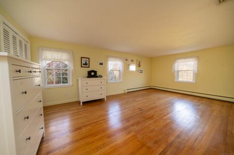 10 Corbin Circle Branford CT 06405