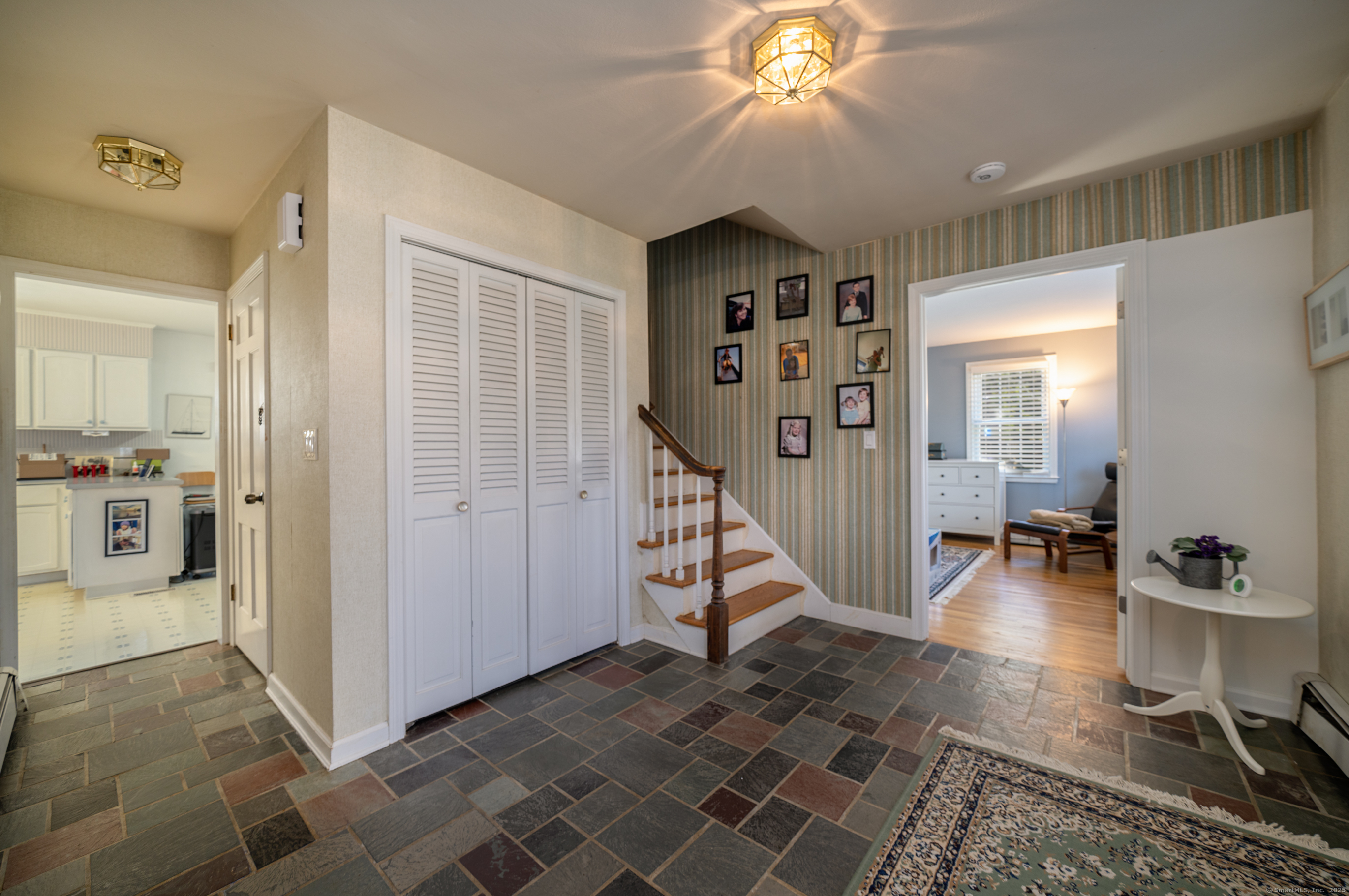 10 Corbin Circle Branford CT 06405