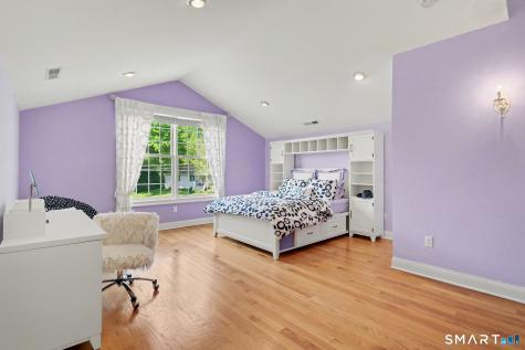 282 Glen Ridge Road Fairfield CT 06825