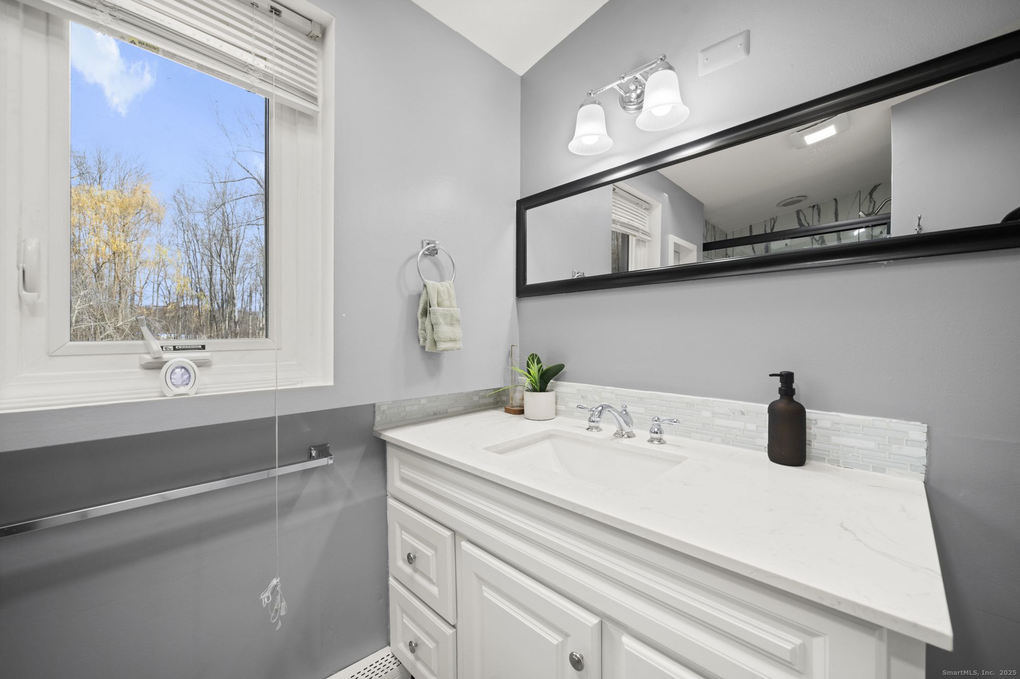 45 King Court Enfield CT 06082