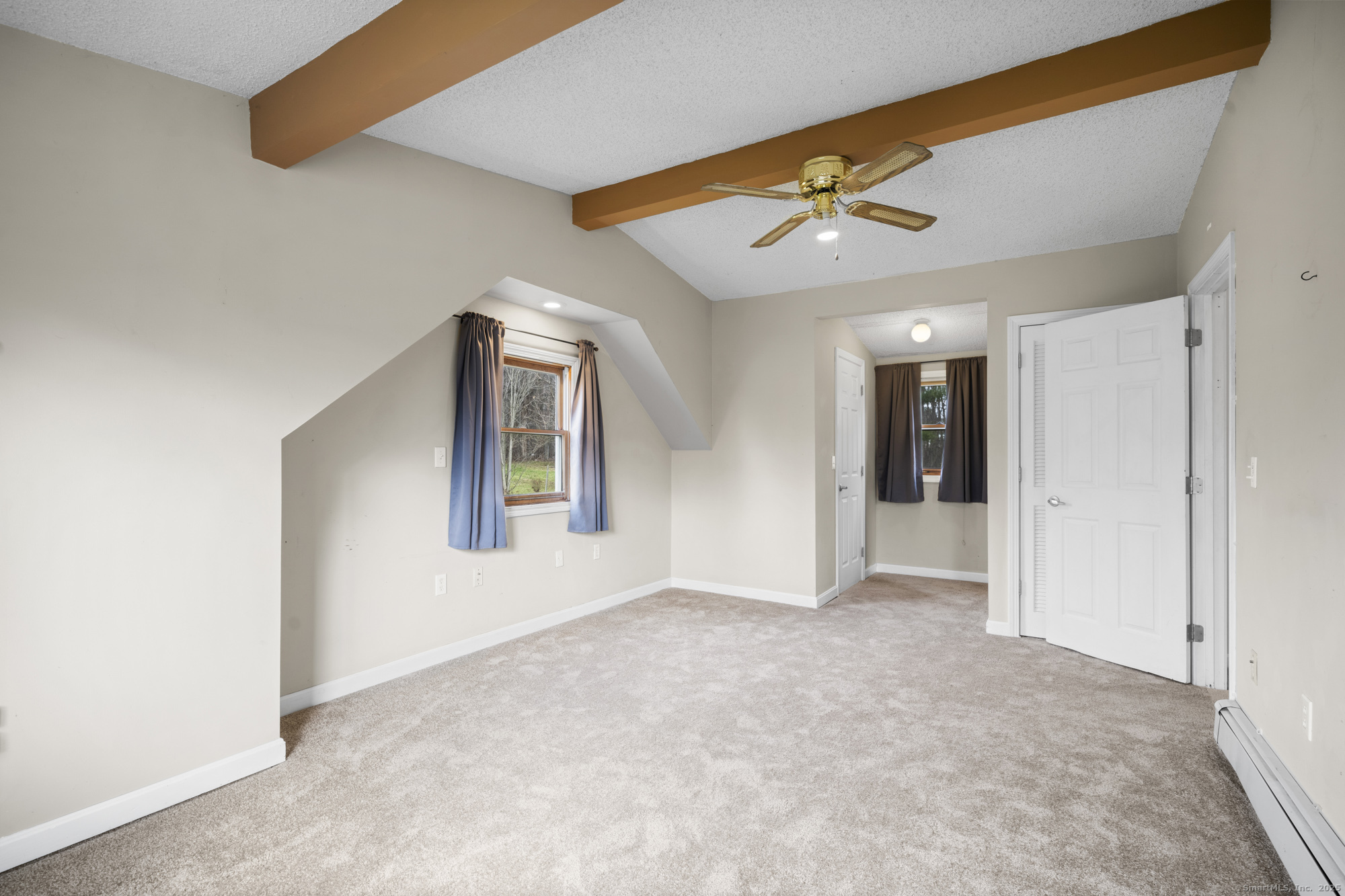 45 King Court Enfield CT 06082