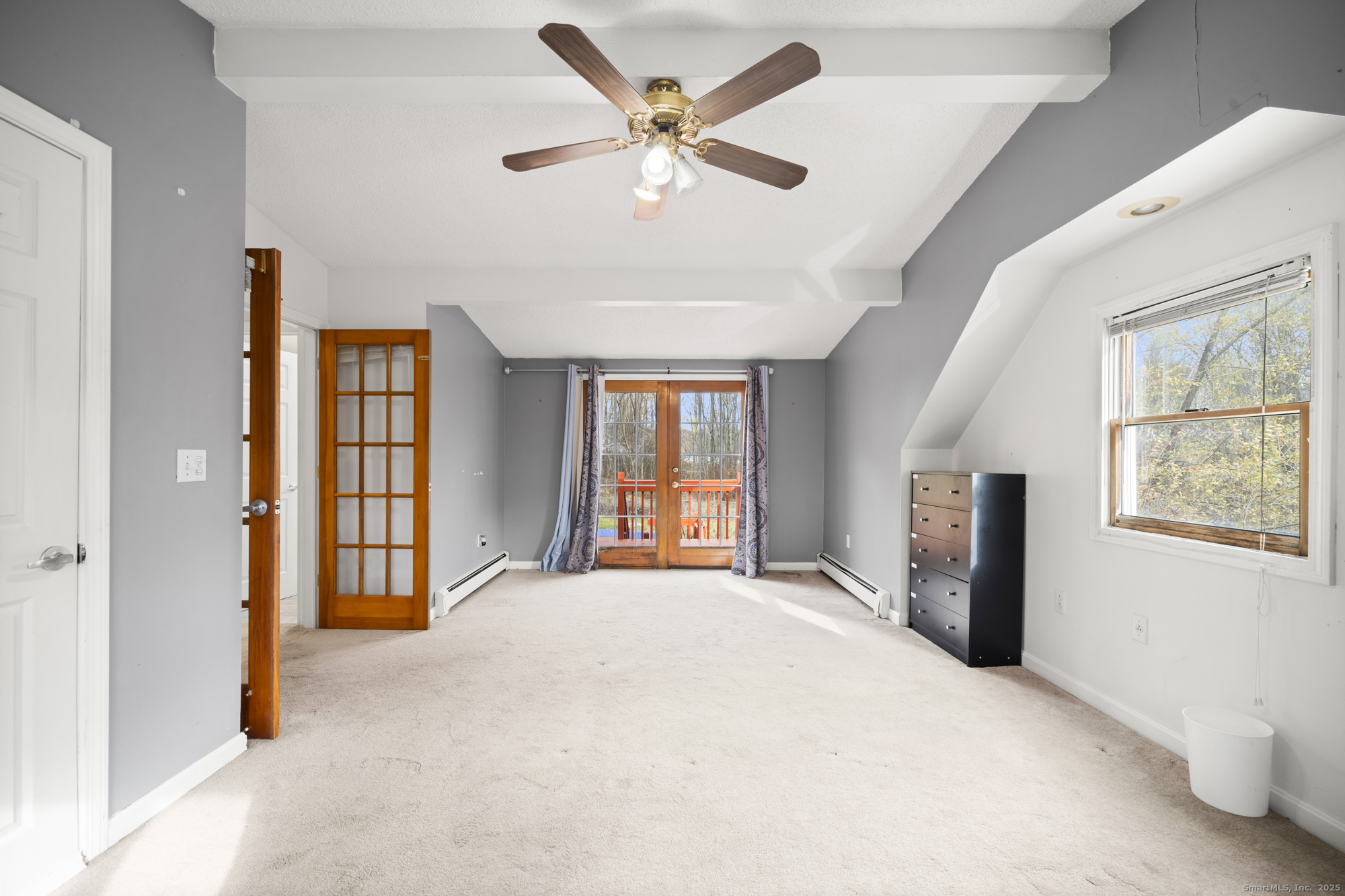 45 King Court Enfield CT 06082