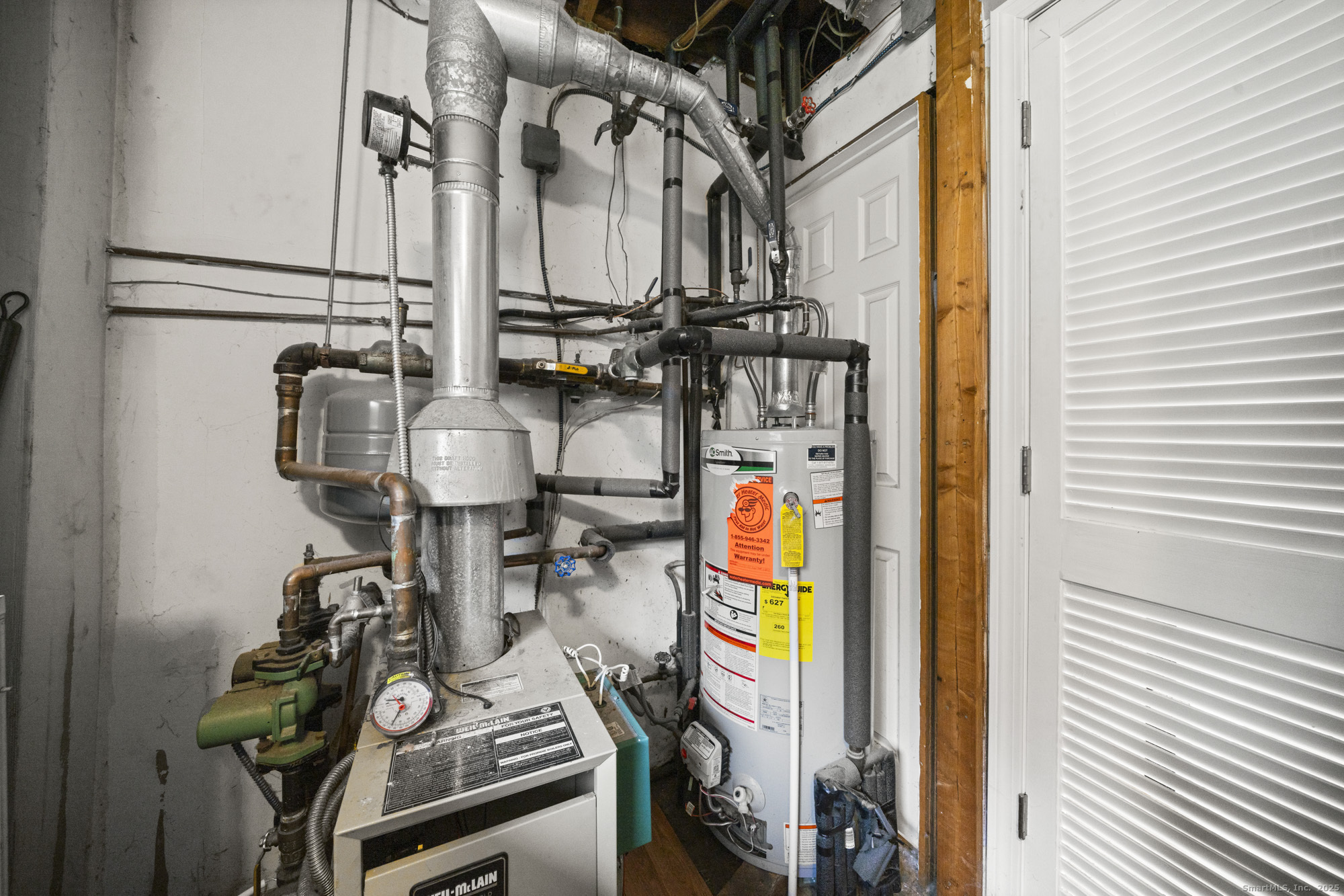 45 King Court Enfield CT 06082