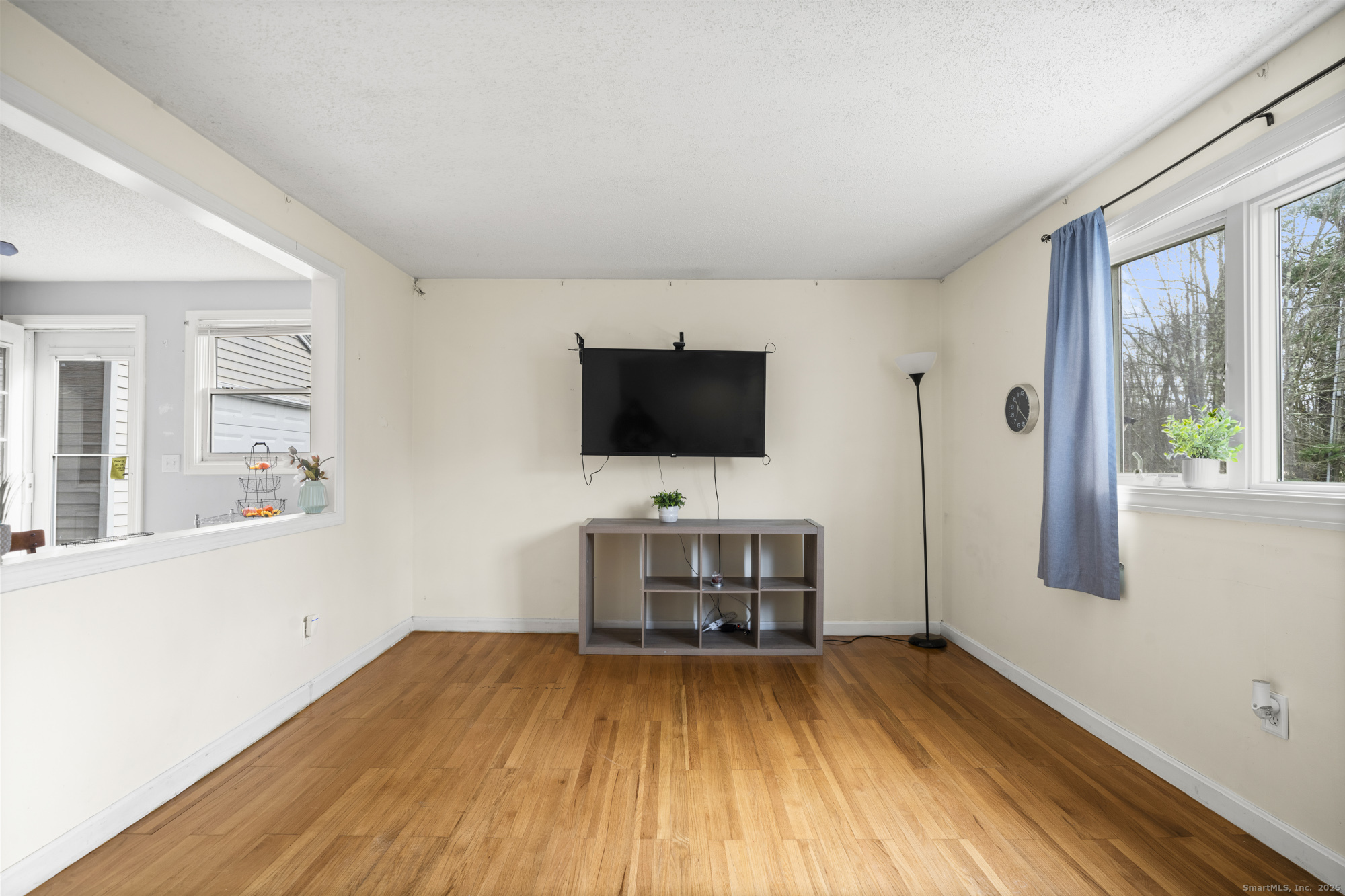 45 King Court Enfield CT 06082