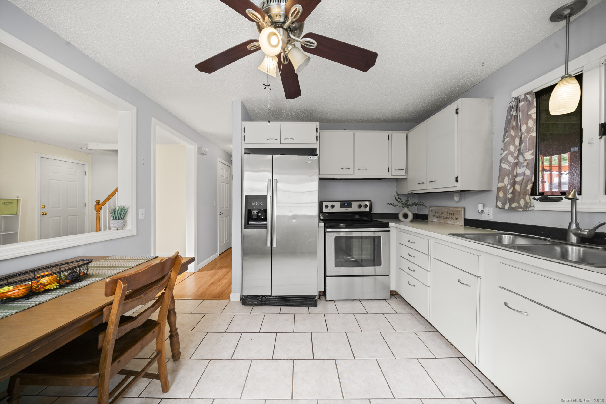 45 King Court Enfield CT 06082