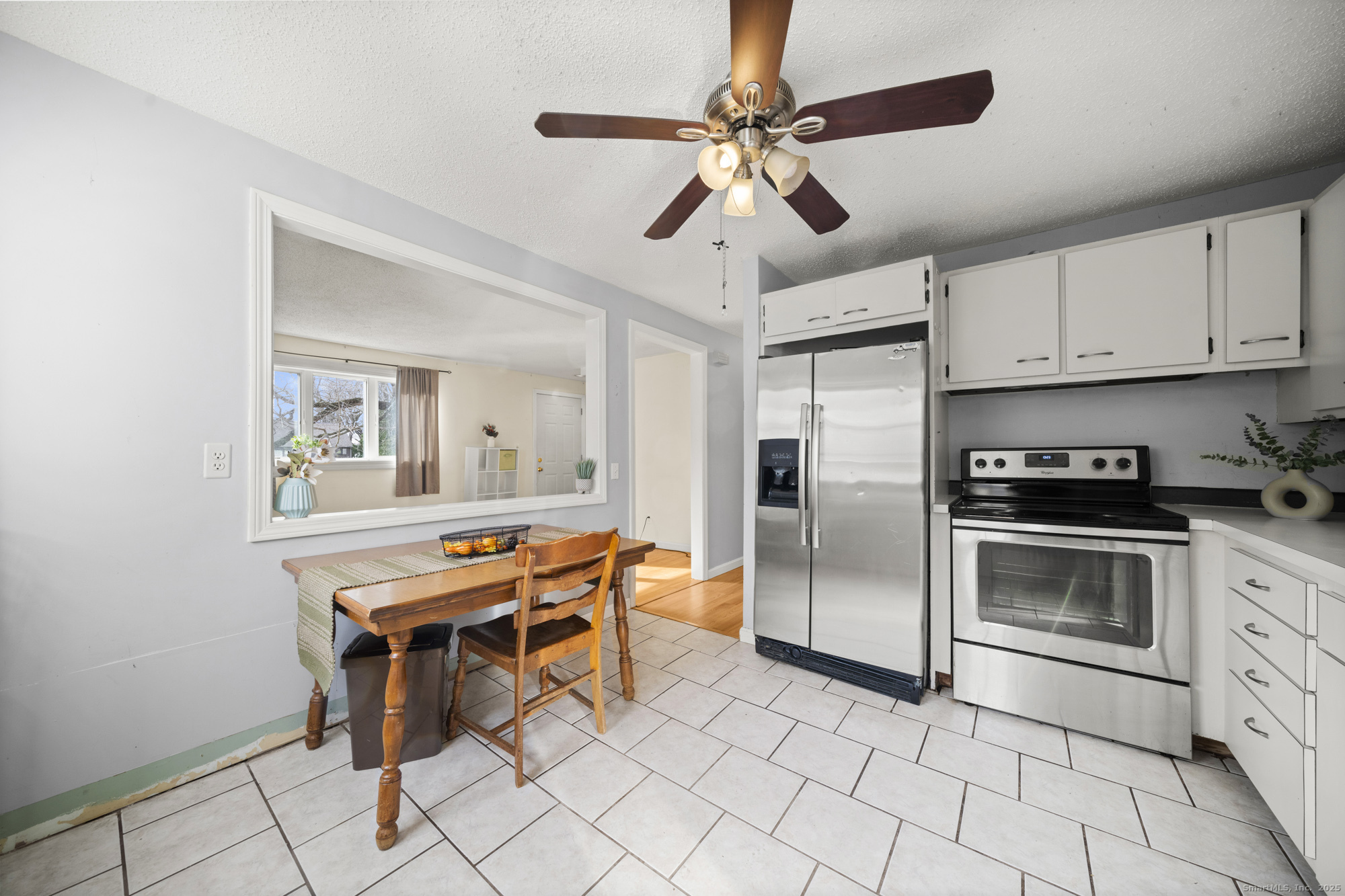 45 King Court Enfield CT 06082