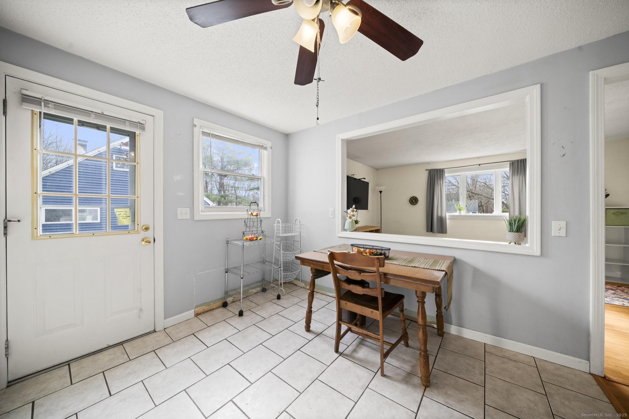 45 King Court Enfield CT 06082