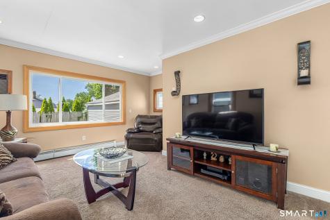 137 Fairlawn Avenue Waterbury CT 06705
