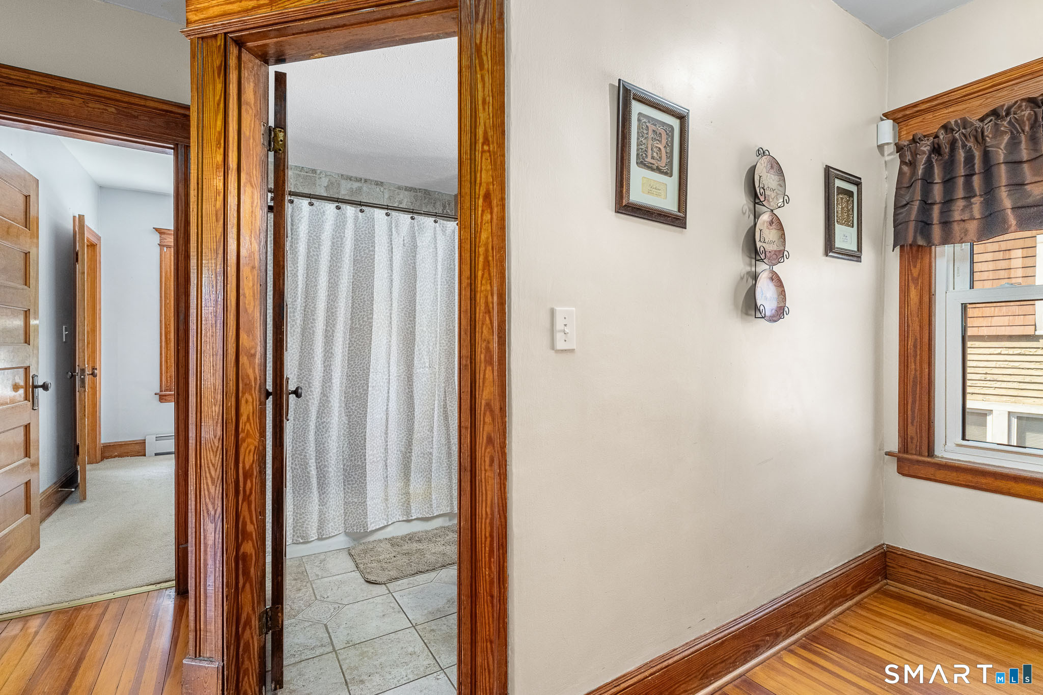 137 Fairlawn Avenue Waterbury CT 06705