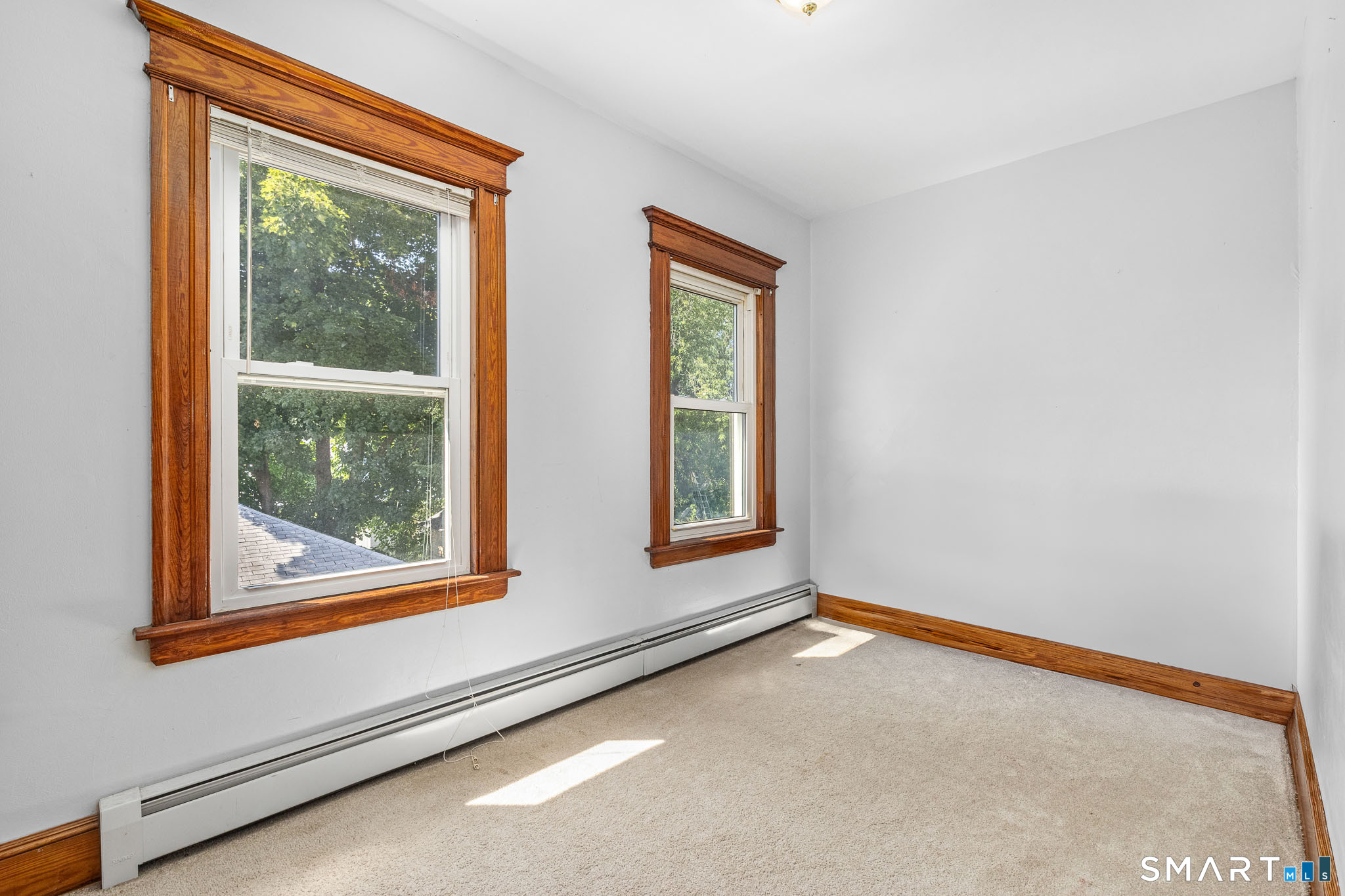 137 Fairlawn Avenue Waterbury CT 06705