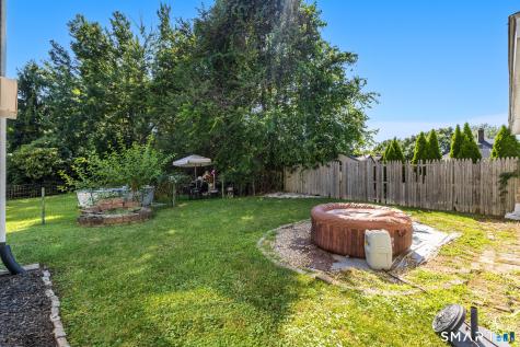 137 Fairlawn Avenue Waterbury CT 06705
