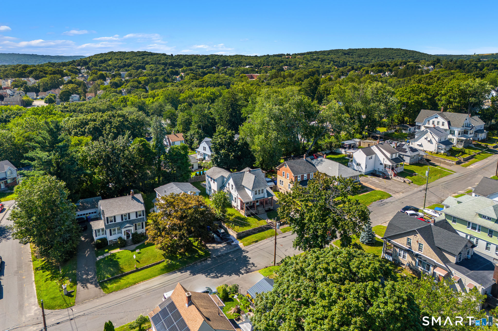 137 Fairlawn Avenue Waterbury CT 06705