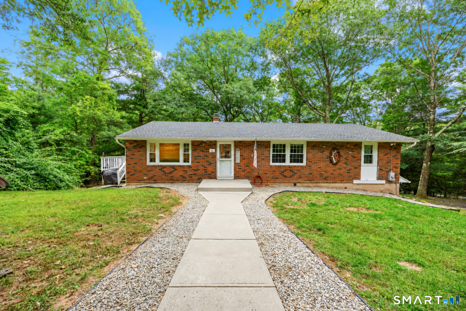 26 Geromin Drive Haddam CT 06441