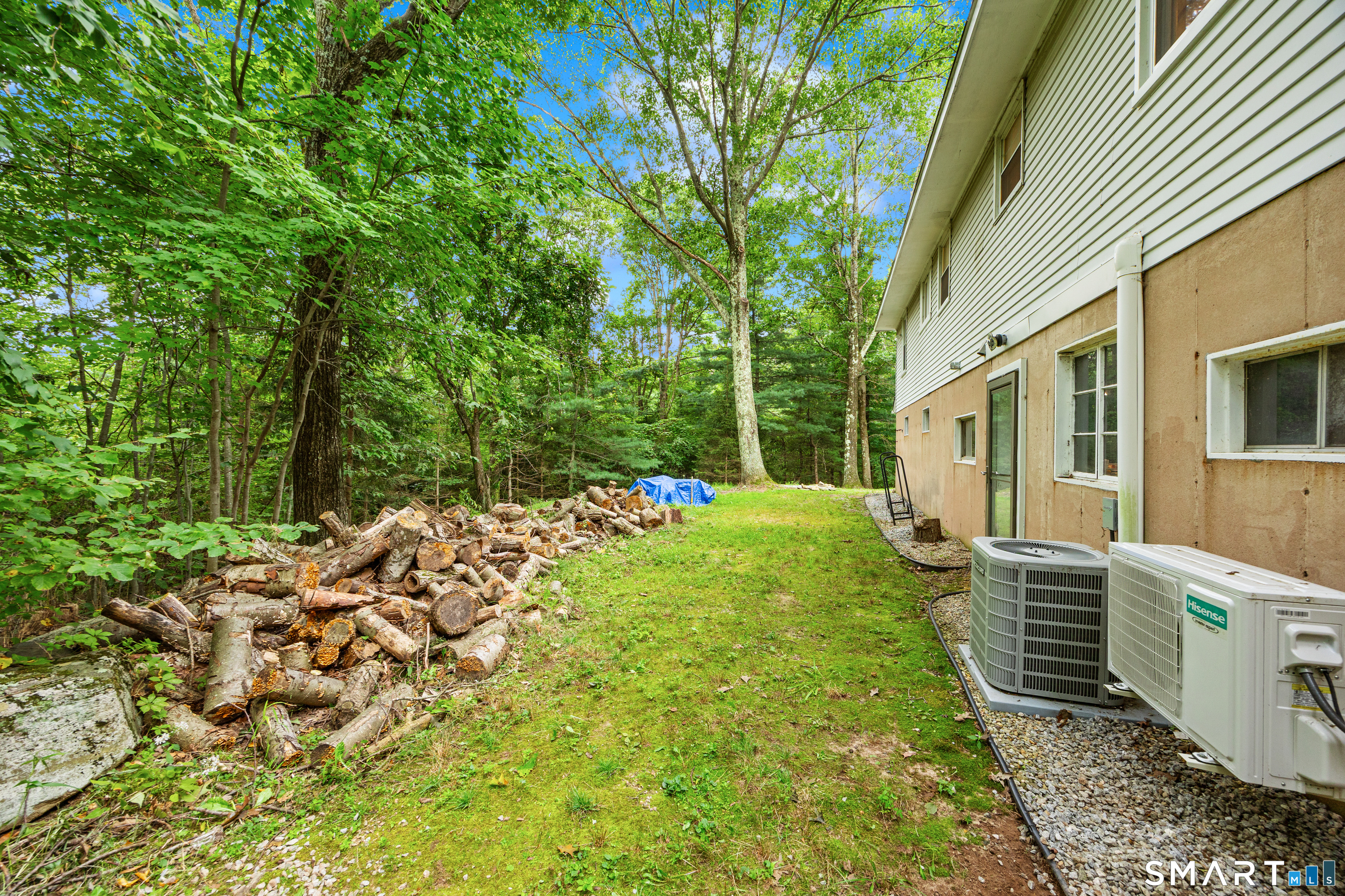 26 Geromin Drive Haddam CT 06441