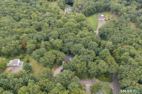 26 Geromin Drive Haddam CT 06441