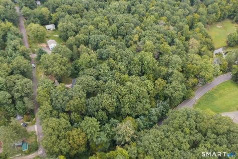 26 Geromin Drive Haddam CT 06441