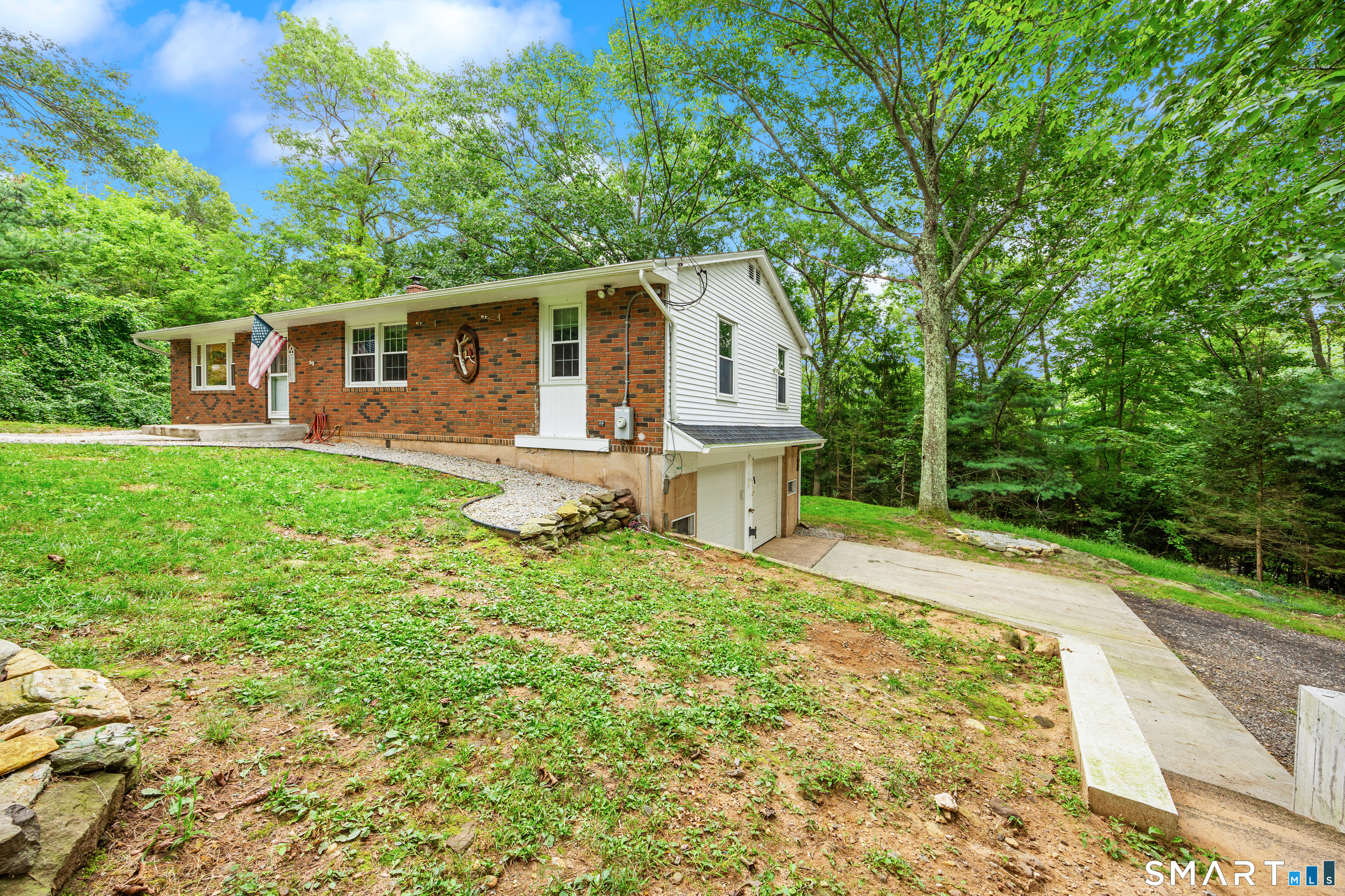 26 Geromin Drive Haddam CT 06441