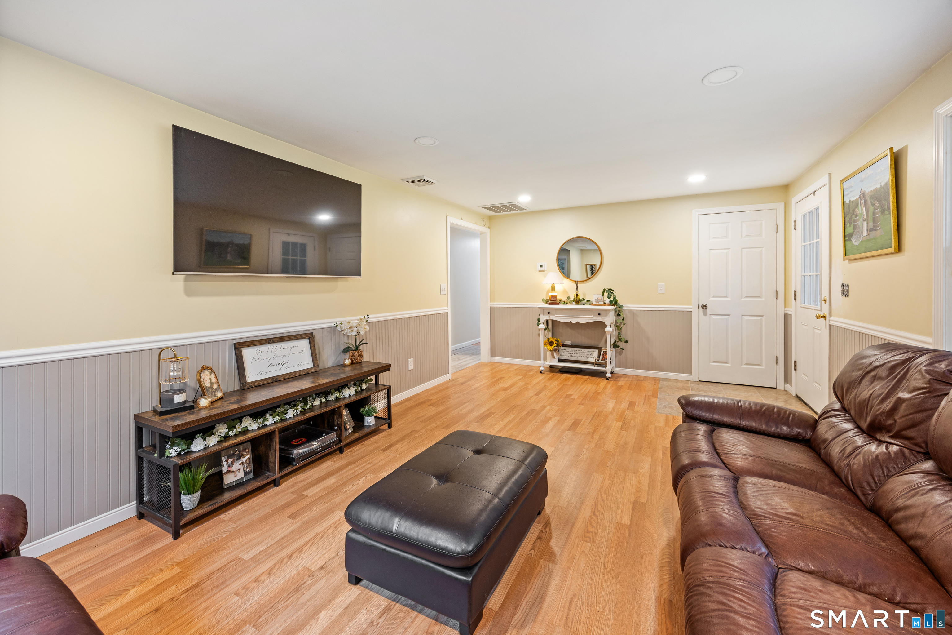26 Geromin Drive Haddam CT 06441