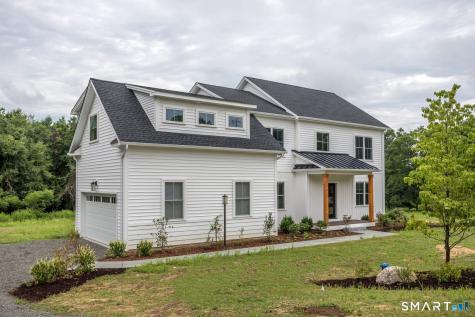 24 Deerwood Road Oxford CT 06478