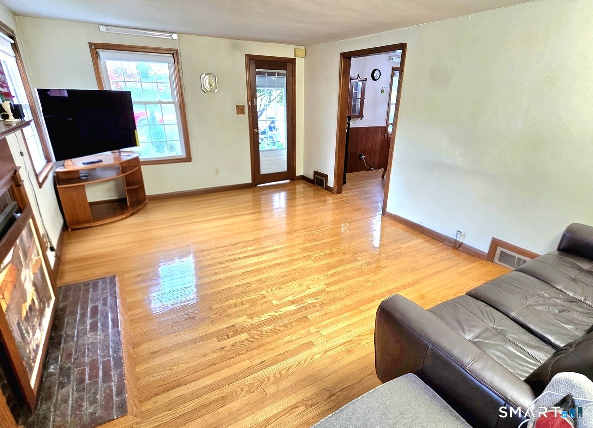 66 Saint Augustine Street West Hartford CT 06110