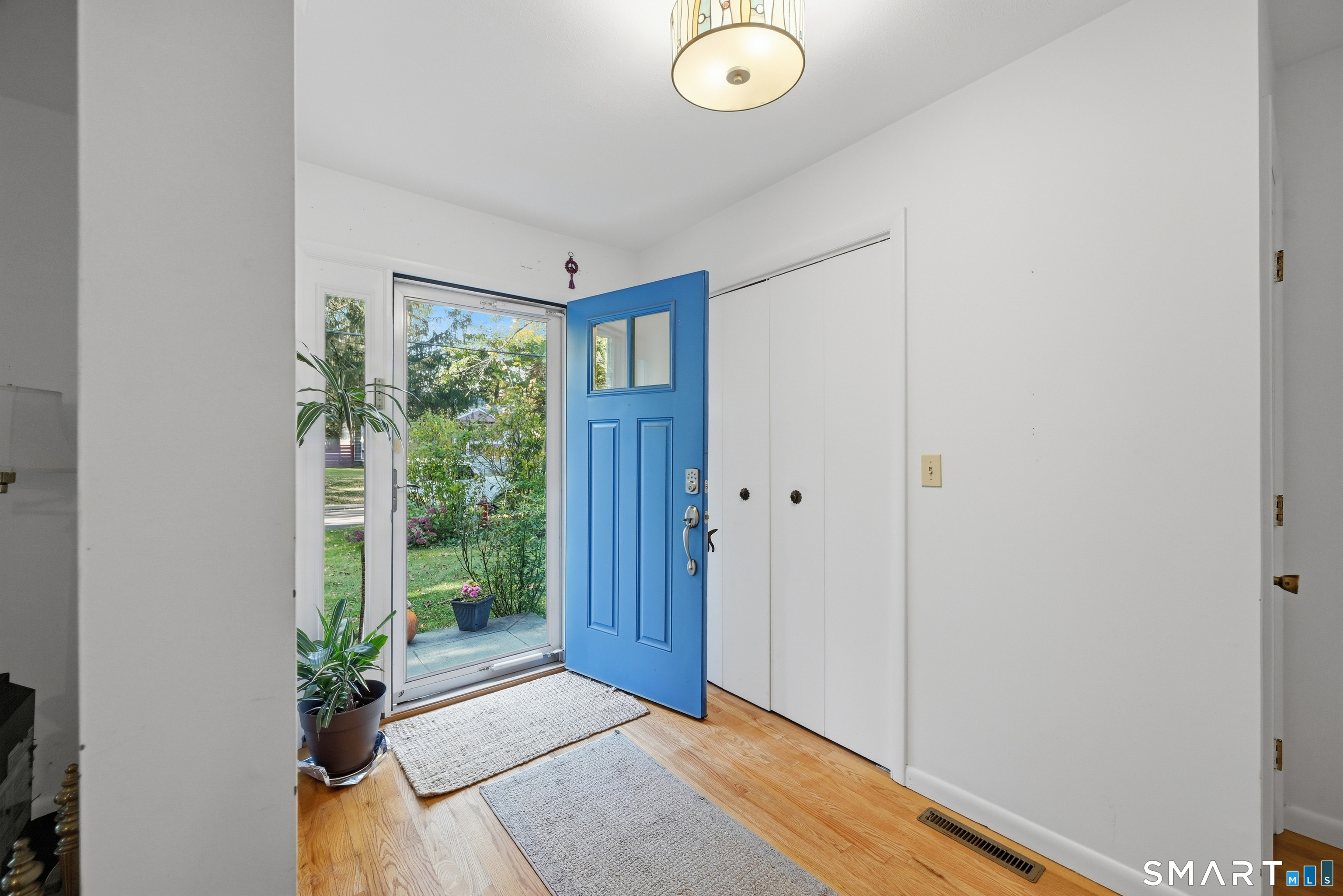 4 Carol Street Danbury CT 06810