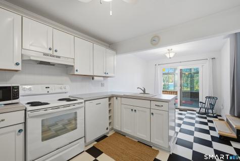 4 Carol Street Danbury CT 06810