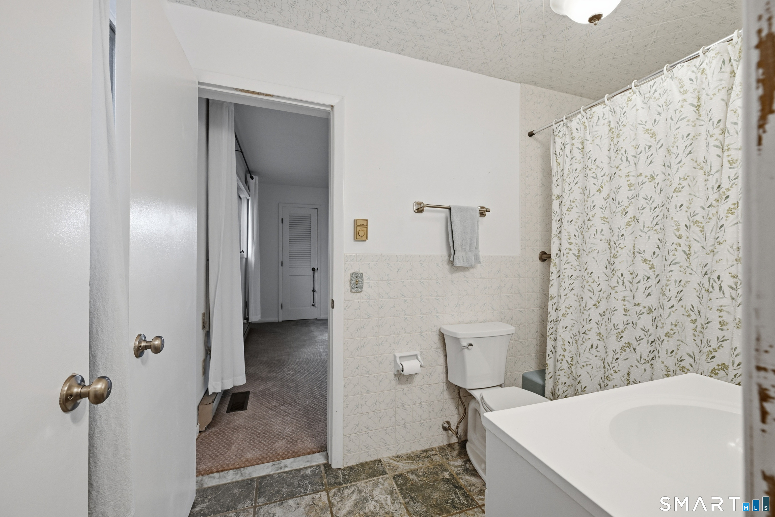 4 Carol Street Danbury CT 06810