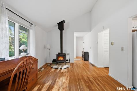 4 Carol Street Danbury CT 06810