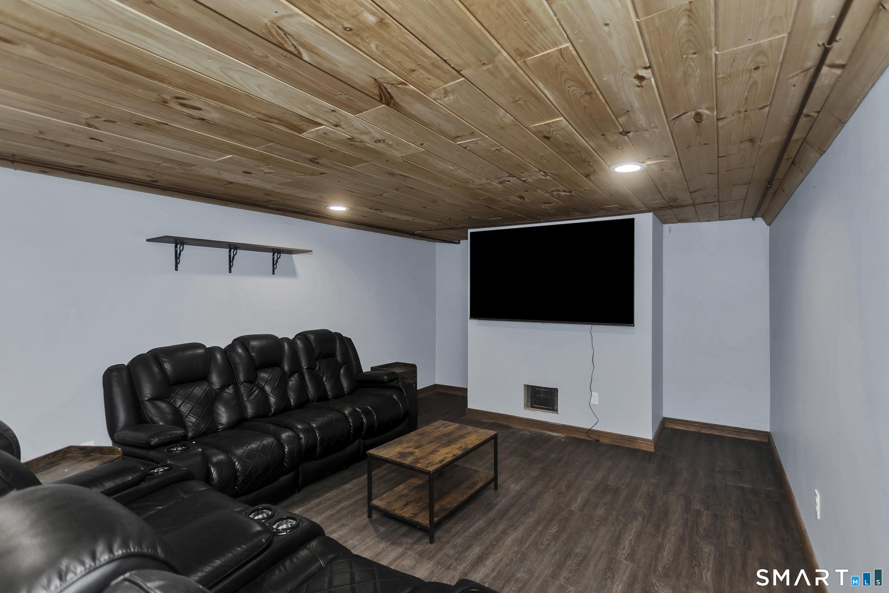 12 Longview Road Enfield CT 06082