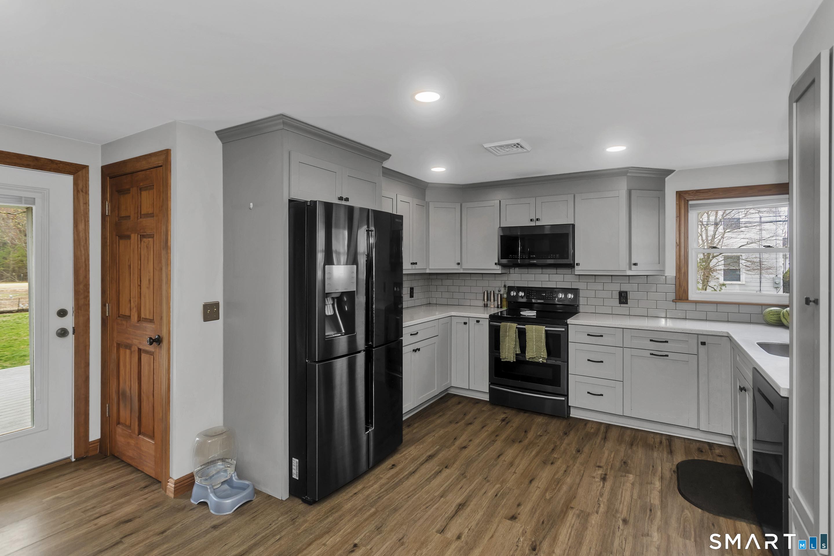 12 Longview Road Enfield CT 06082