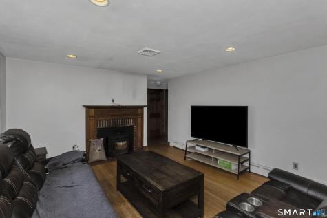12 Longview Road Enfield CT 06082
