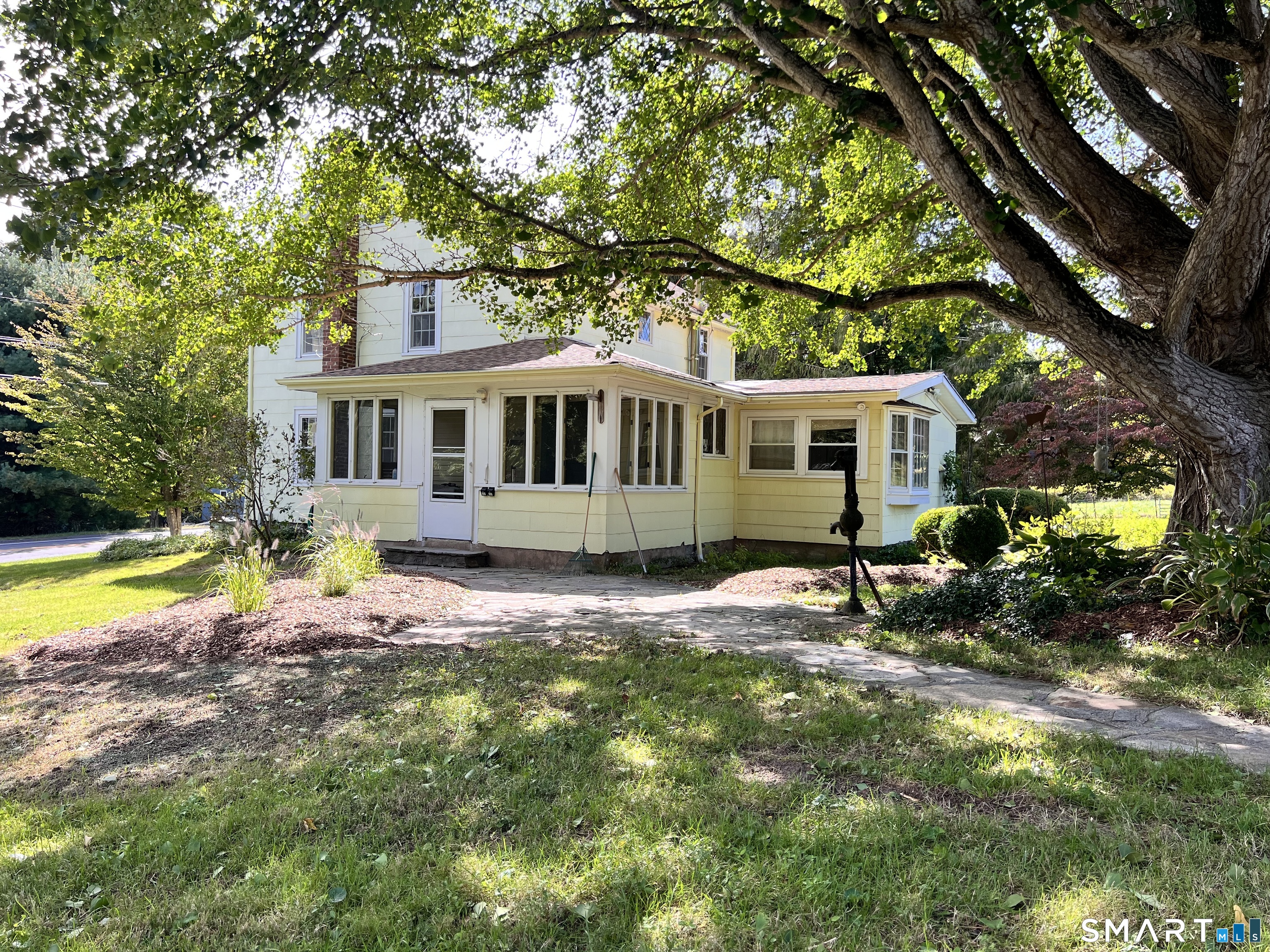 110 West High Street East Hampton CT 06424