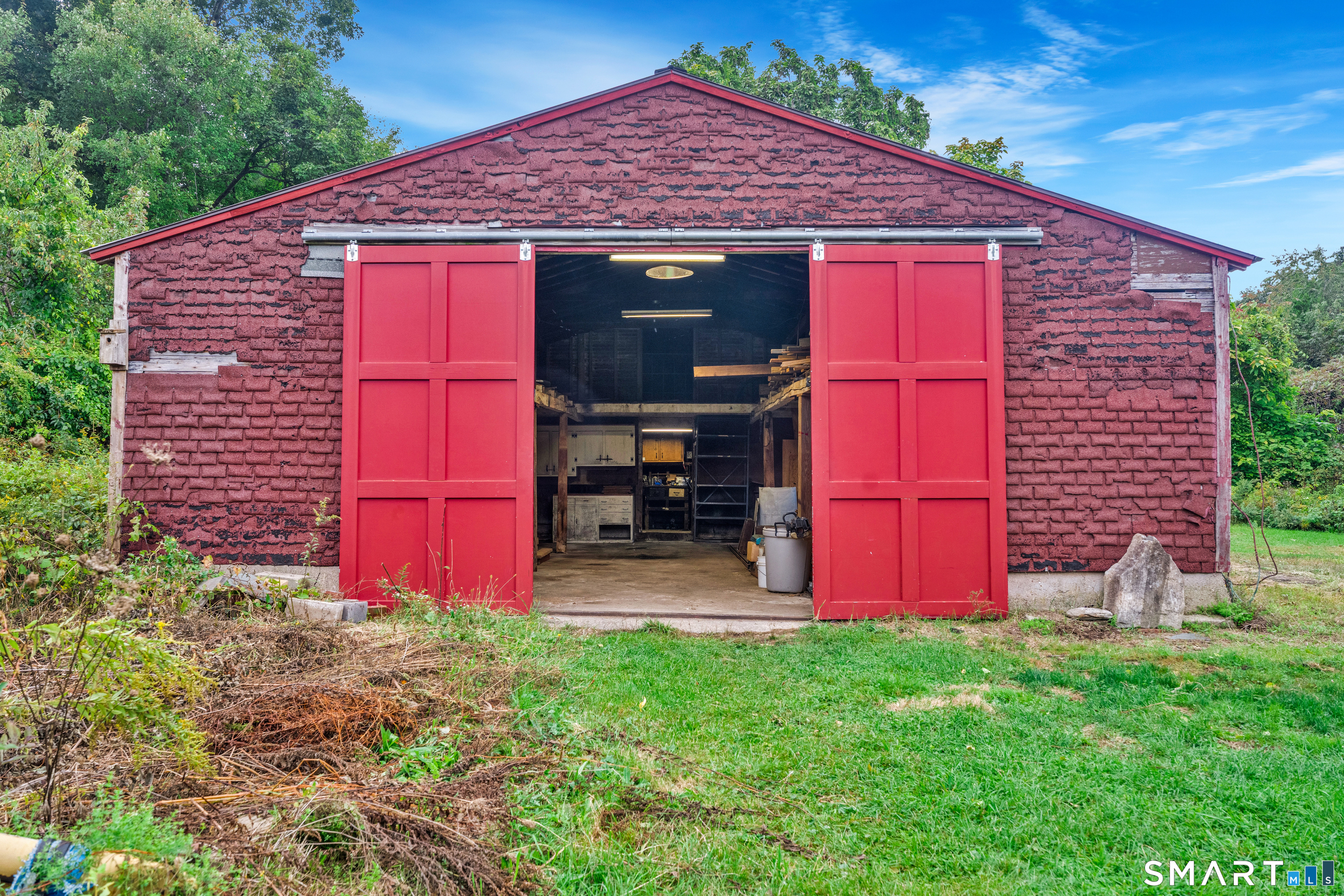 110 West High Street East Hampton CT 06424