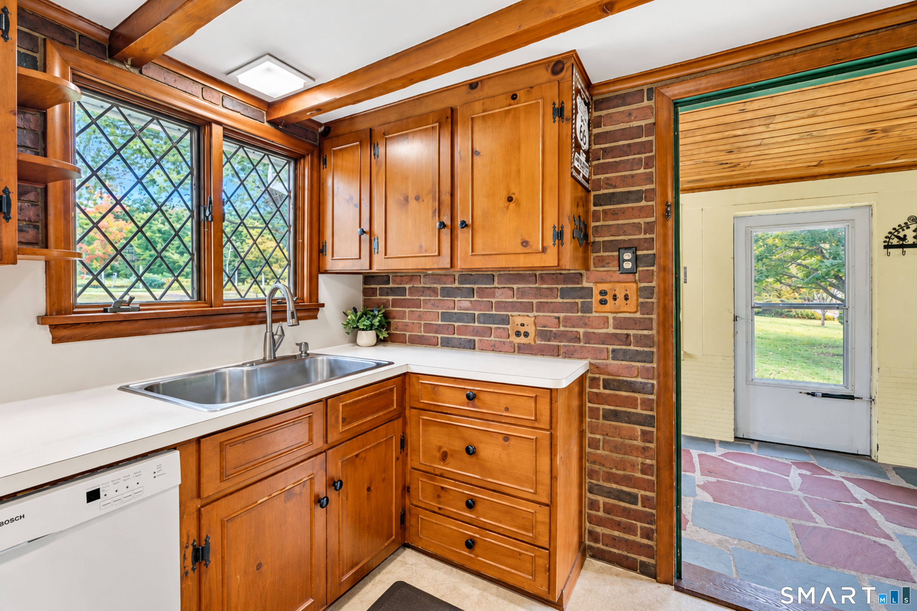 110 West High Street East Hampton CT 06424