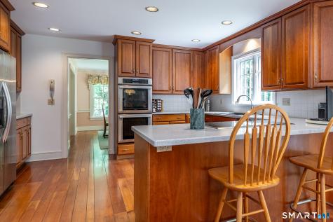 77 Judds Bridge Road Roxbury CT 06783
