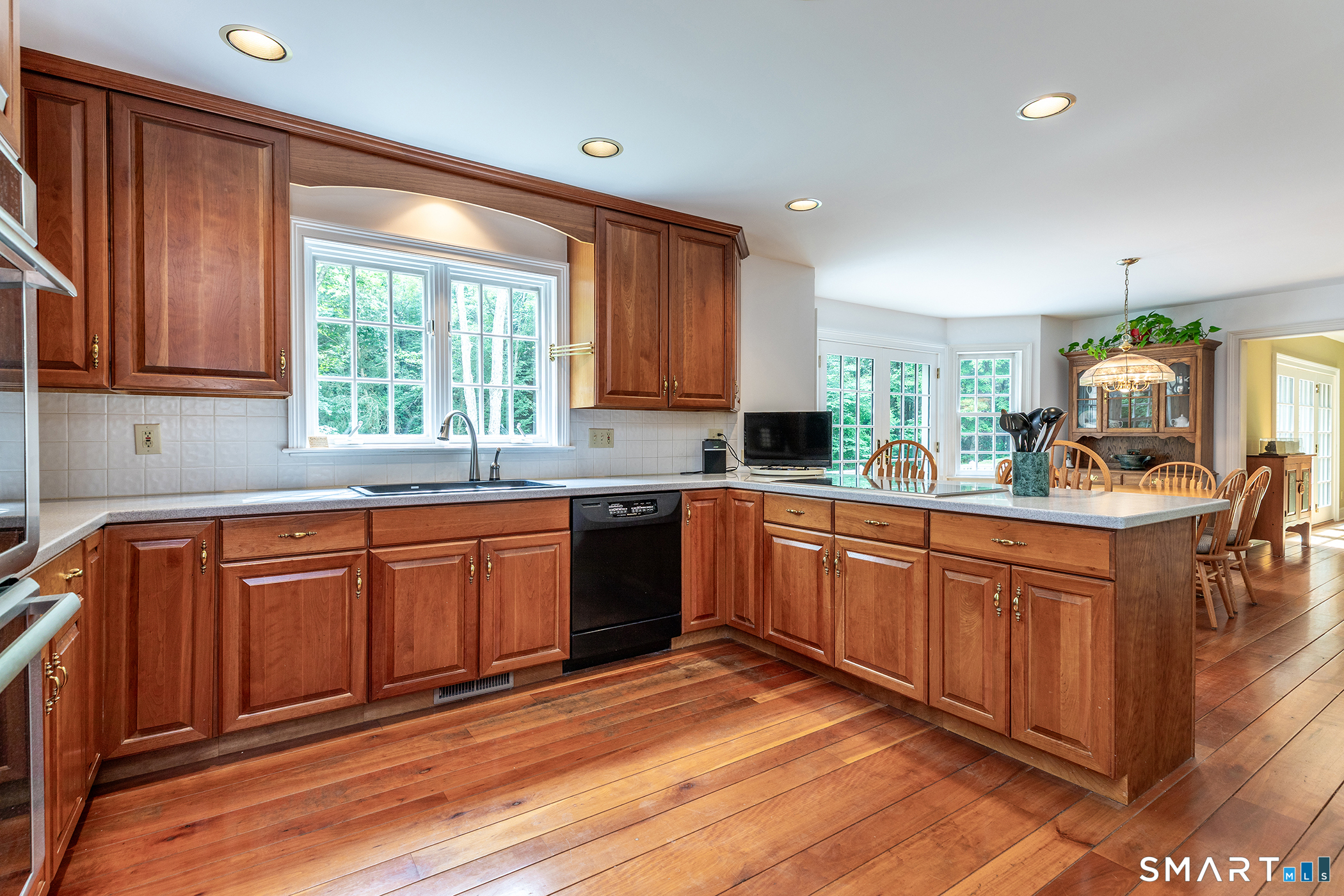 77 Judds Bridge Road Roxbury CT 06783