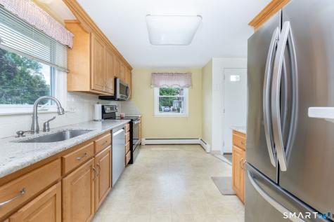 234 Beacon Street Newington CT 06111