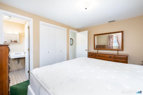 234 Beacon Street Newington CT 06111