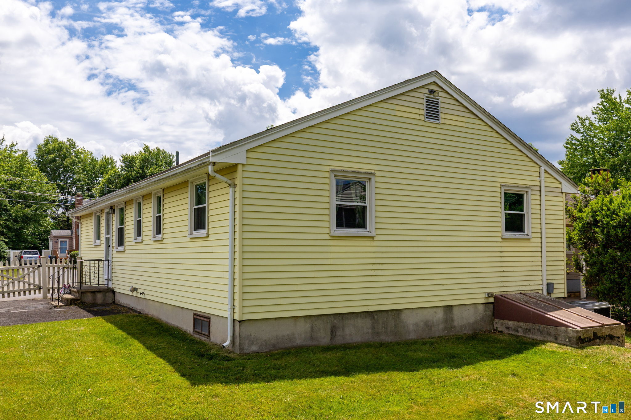 234 Beacon Street Newington CT 06111