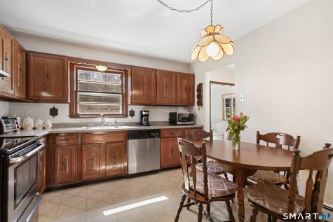 21 Hawley Road Extension Danbury CT 06811