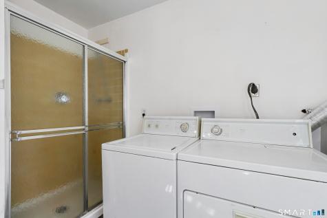 21 Hawley Road Extension Danbury CT 06811